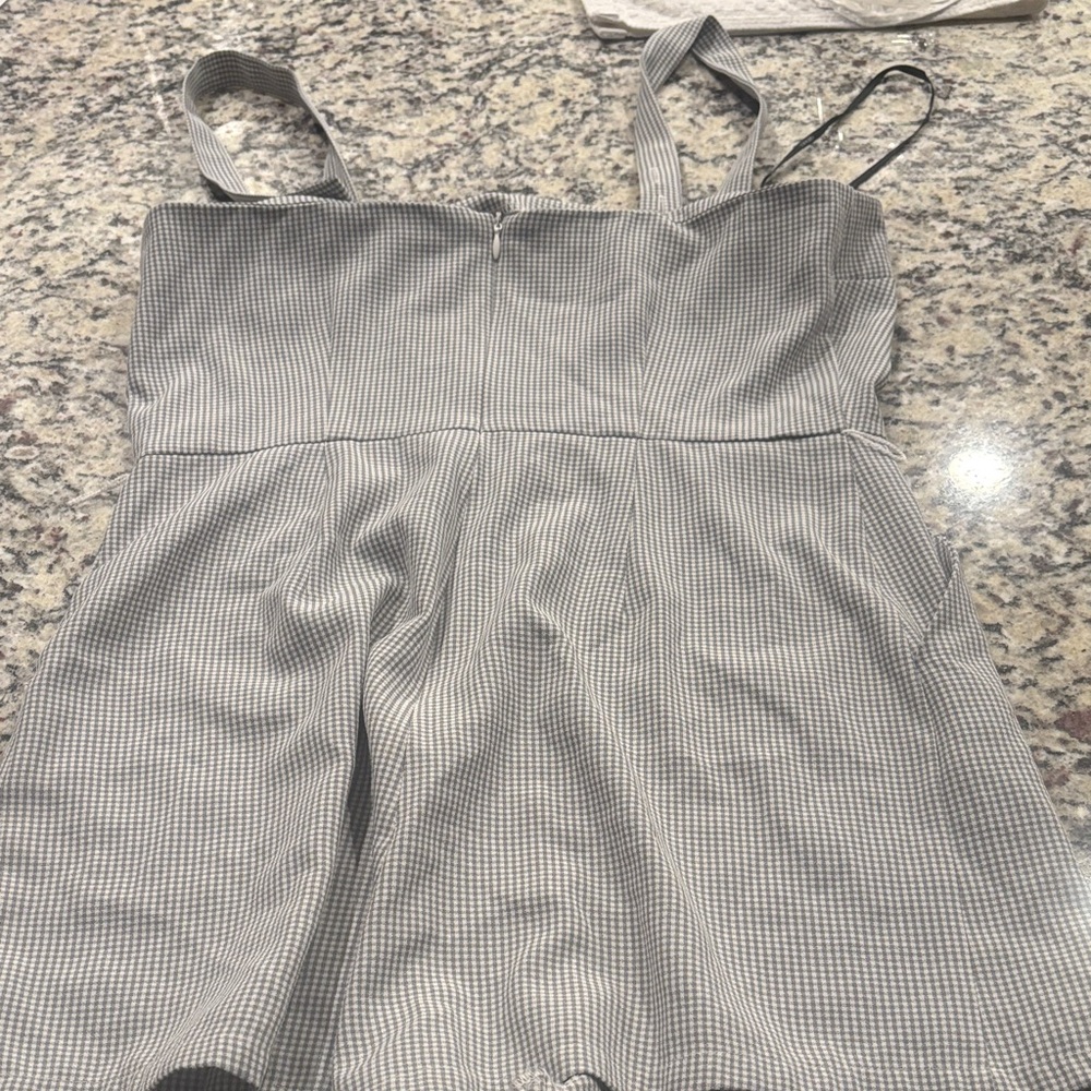 Forever 21 Gray Gingham Bodysuit - Picture 3 of 3